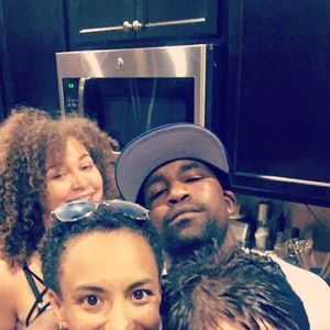 Meet your Posher, Graylon